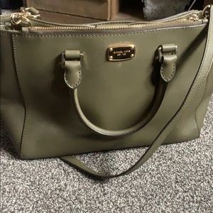 Olive green Micheal Kors purse